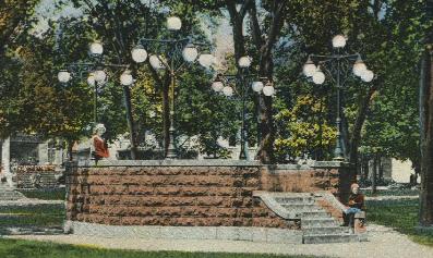 CharlesCityCentralParkbandstand